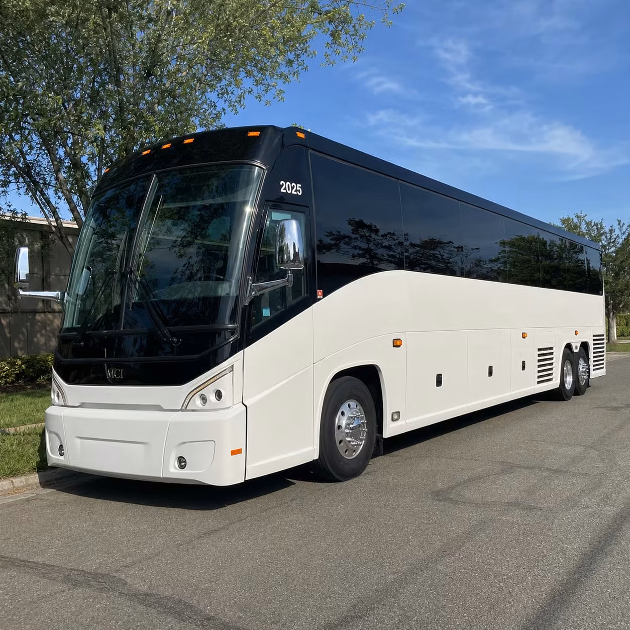 long distance group travel from tulare to los angeles las vegas and beyond