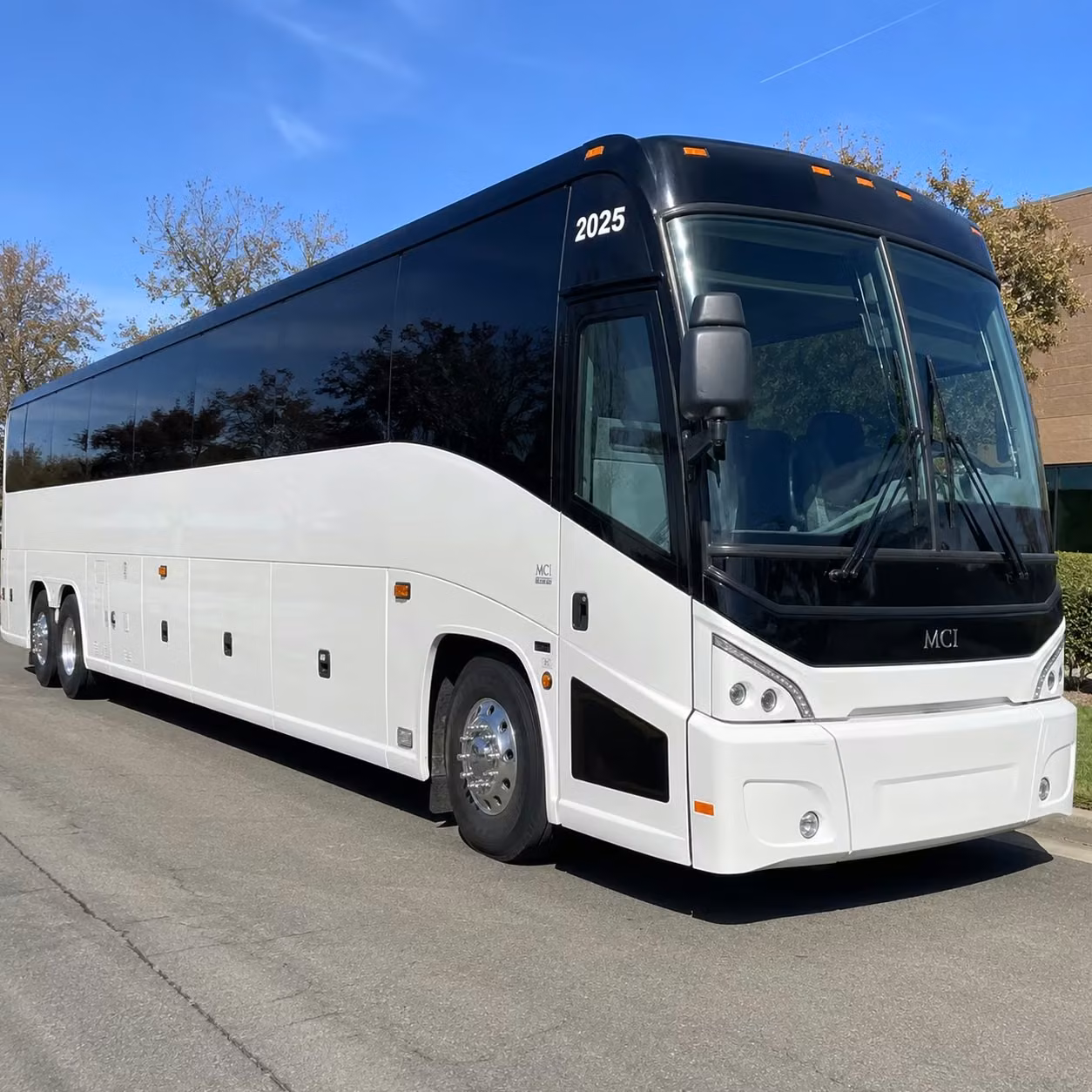 ready to ride to fresno for big arena concerts tulare groups love this option