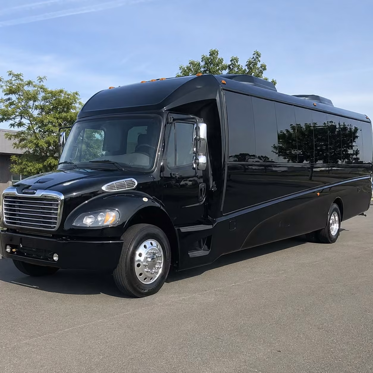 tulare 15 passenger minibus rental