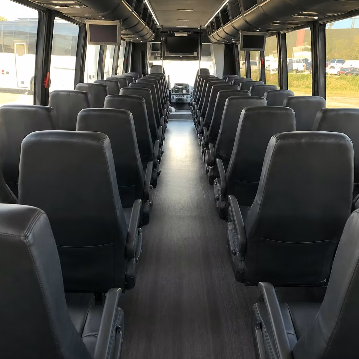 tulare 35 passenger minibus rental